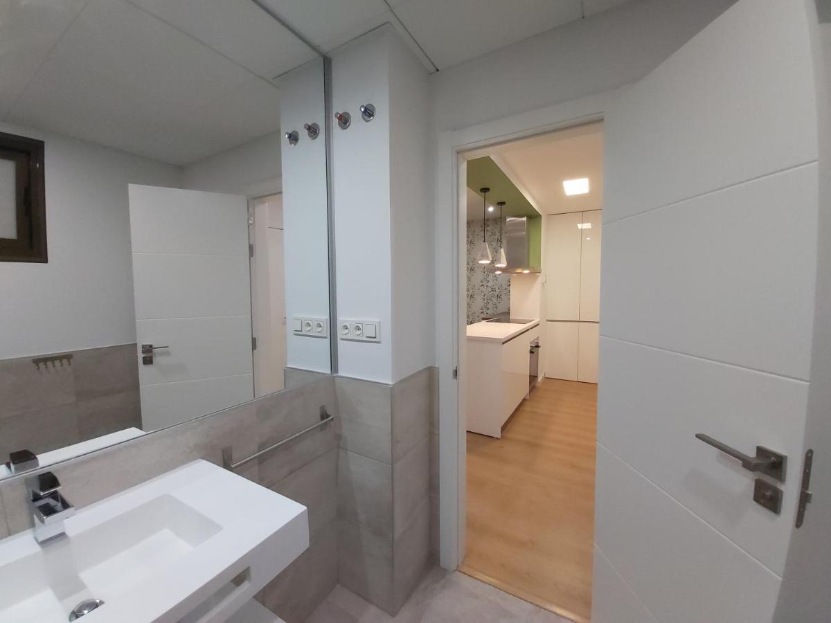 Ferienwohnung Del Parque Flats Teatro Plaza Premium Málaga Exterior foto