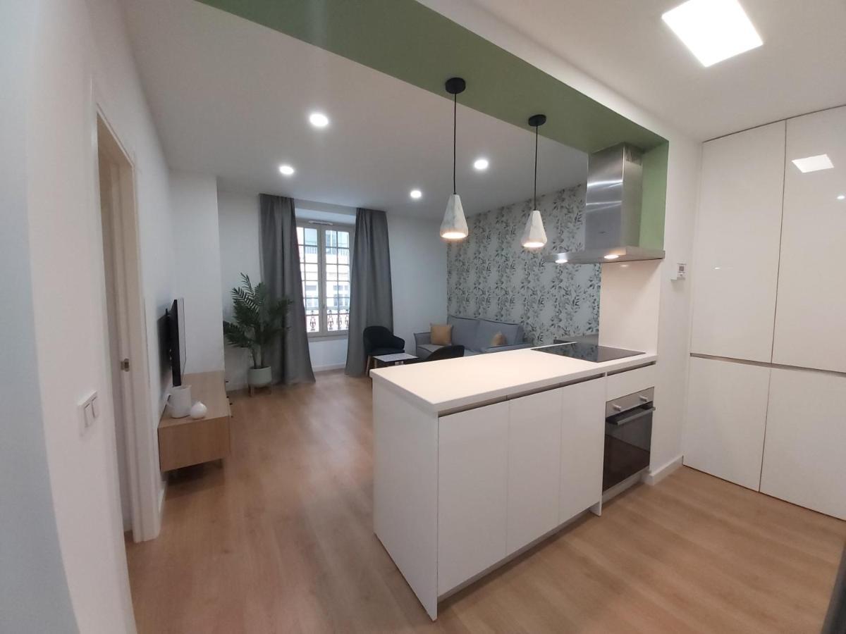 Ferienwohnung Del Parque Flats Teatro Plaza Premium Málaga Exterior foto